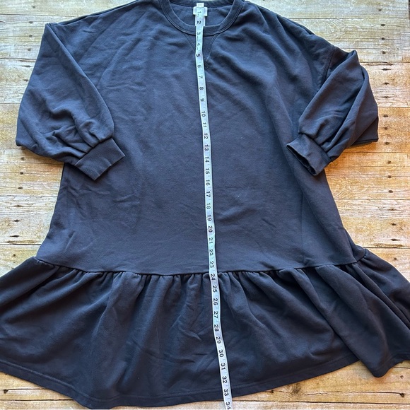 H&M Gray Ruffle Dress - Picture 4 of 7